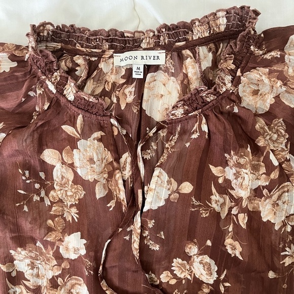 Moon River Floral Print Long Sleeve Blouse, Size Medium, Colour Brown. - Picture 6 of 8